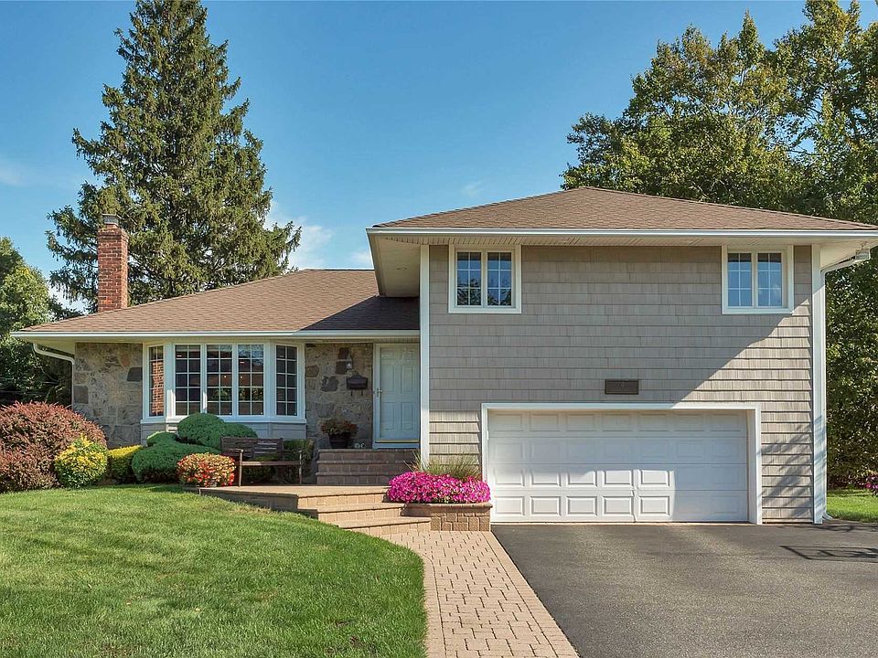 1st image of 9 Wren Dr