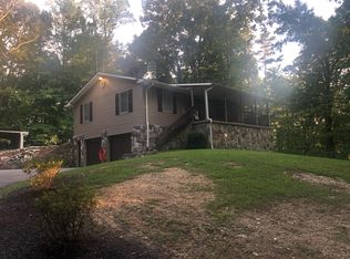 457 Black Oak Rd, Clinton, TN 37716