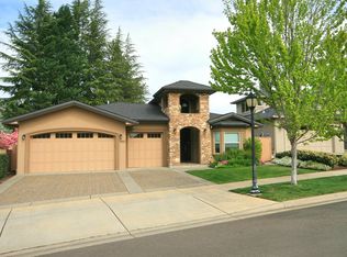 2692 Montara Dr, Medford, OR