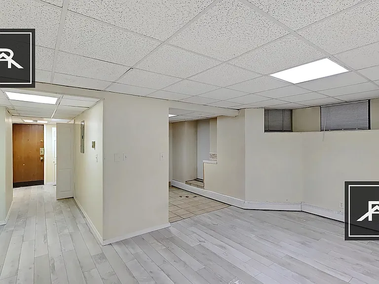 17 Glenville Ave #15 — Photo 3