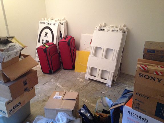 4th image of 5950 Canterbury Dr APT C101
