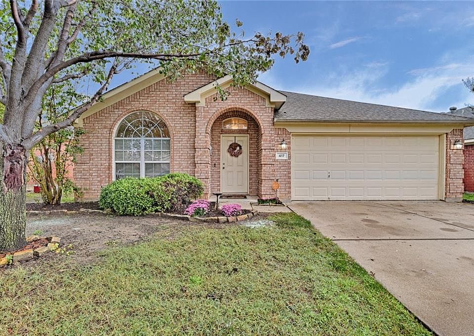 1st image of 417 Shadow Grass Ave