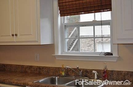 Kitchen
						:
						Plenty of counter top and cabinets