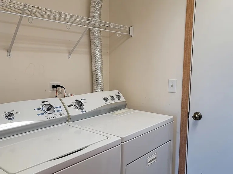 402 Waubonsee Dr — Photo 6