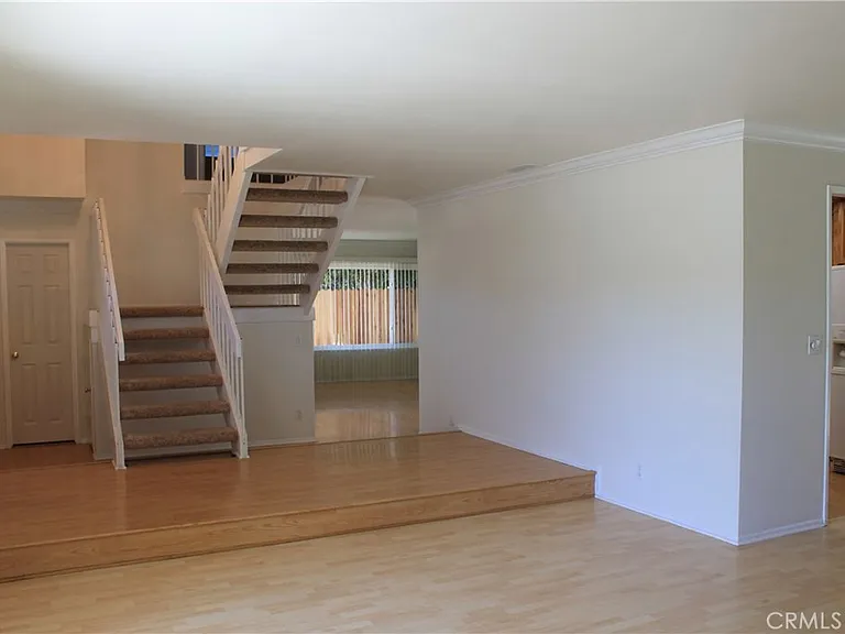 3881 Hendrix St — Photo 14