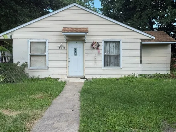 720 Grant Ave, Dixon, IL 61021