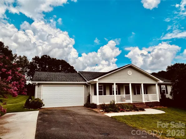 253 Stable Brook Ln, Taylorsville, NC 28681