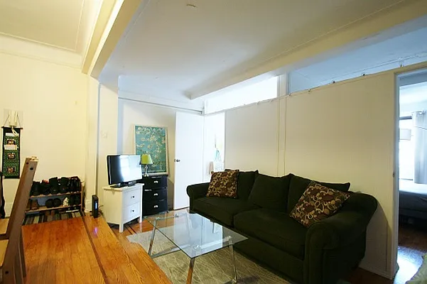 Rented by Green Home NY Realty LLC | media 2