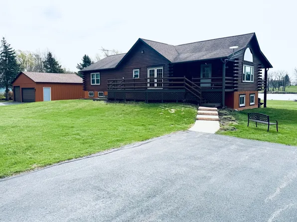 10835 E Barron Rd, Rochelle, IL 61068