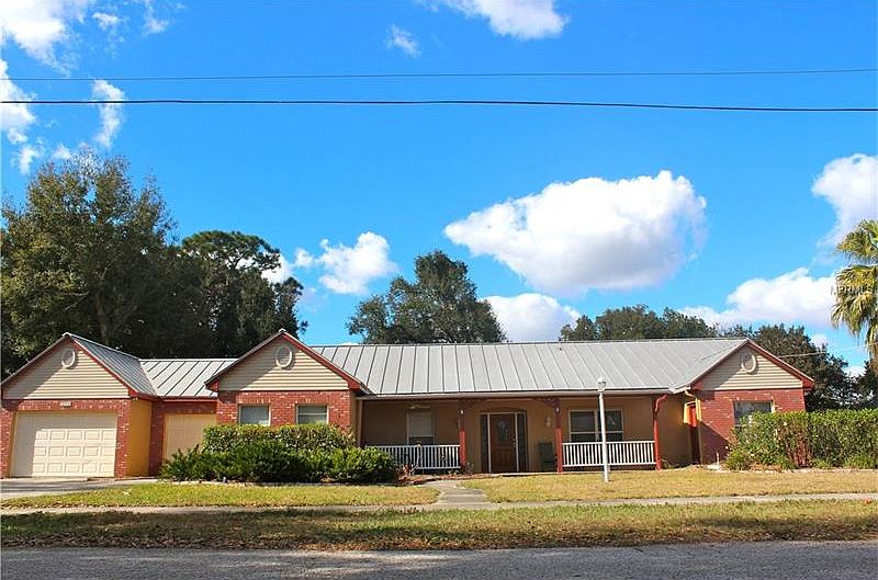 1st image of 1514 W Palm Cir