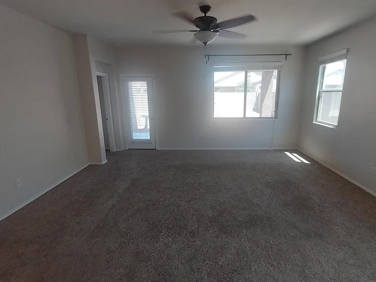 30238 W Verde Ln — Photo 17