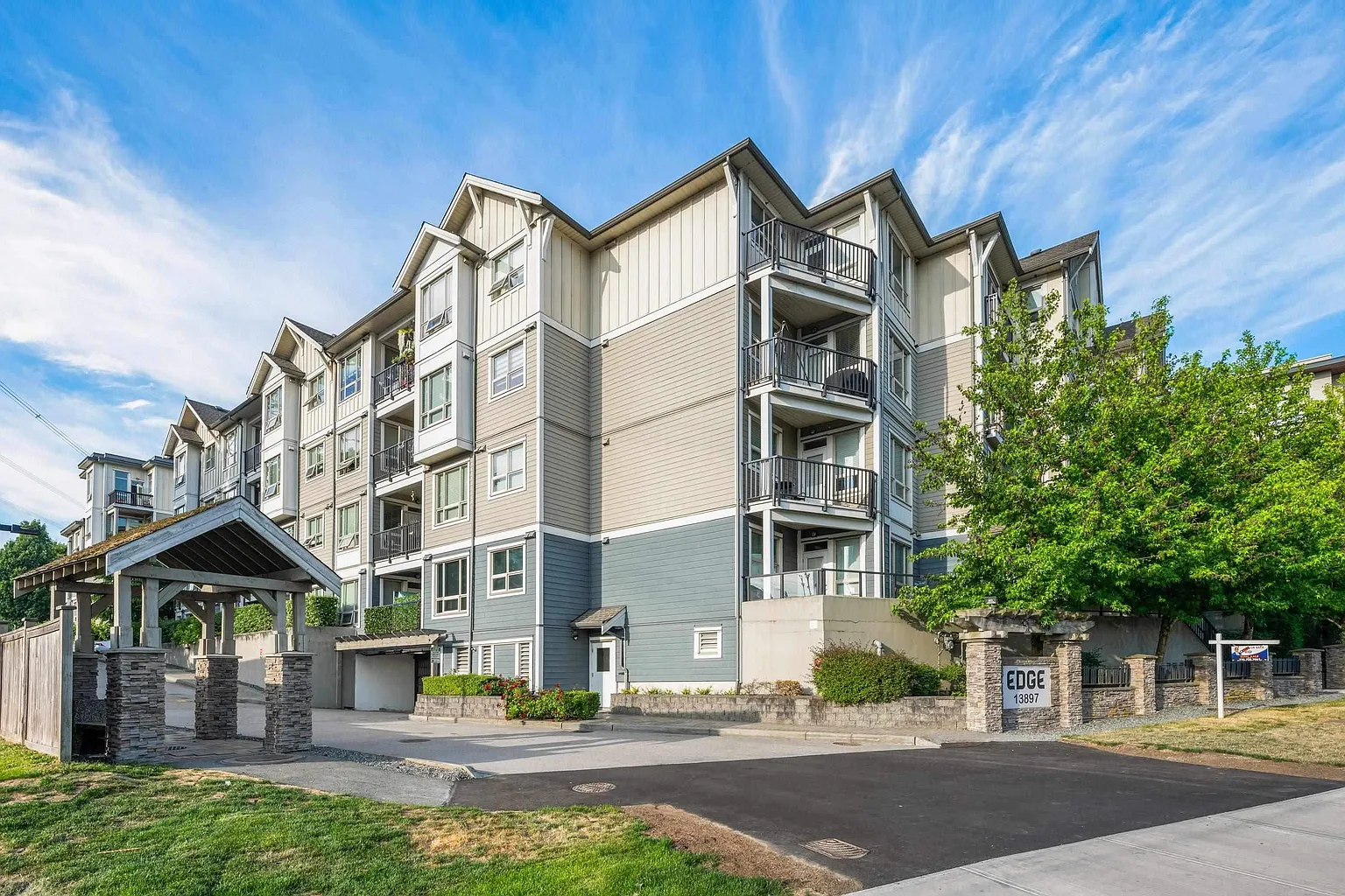 13897 Fraser Hwy #223 photo 1