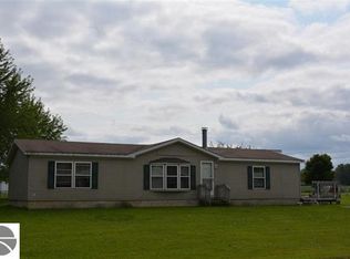 2946 S Meadowlark Dr, Mount Pleasant, MI 48858