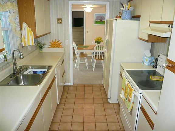 4th image of 108 Woodburn Ct
