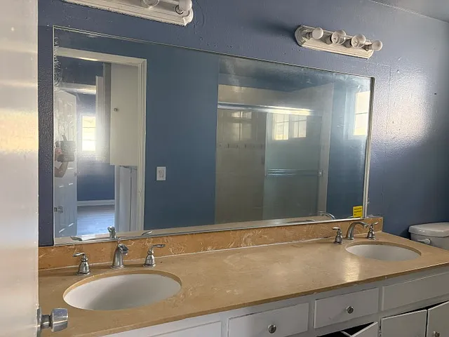 2125 S Salta St — Photo 5