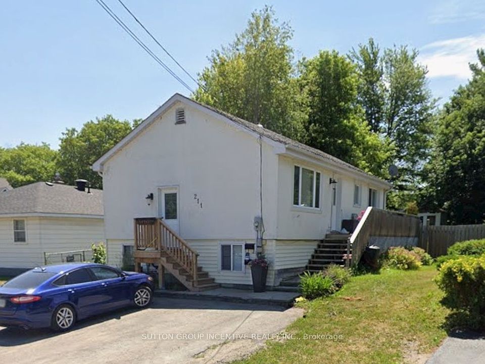 1st image of 211 Cliff Rd