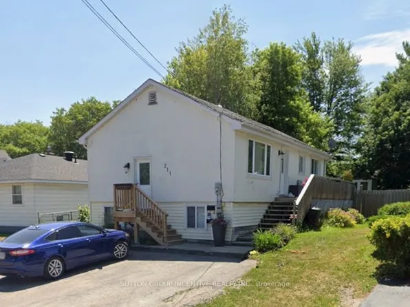 211 Cliff Rd, Barrie, ON L4N 3X5