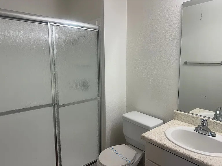 Corona Pointe Resort — Photo 205