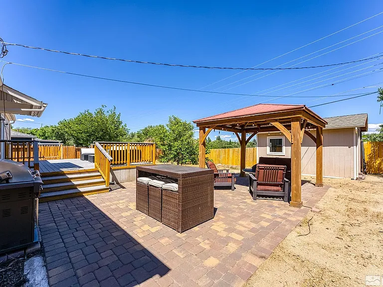 1040 Munley Dr — Photo 26