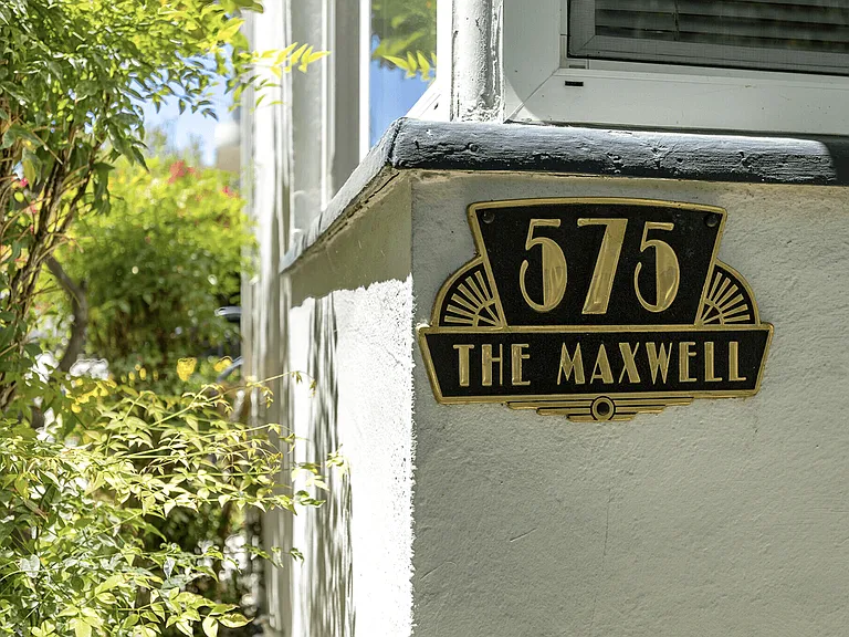 The Maxwell Apartments — Photo 66
