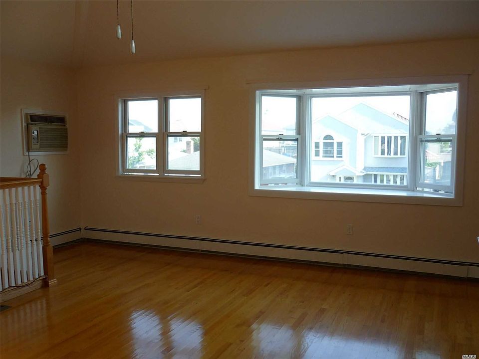 1st image of 240 W Chester St