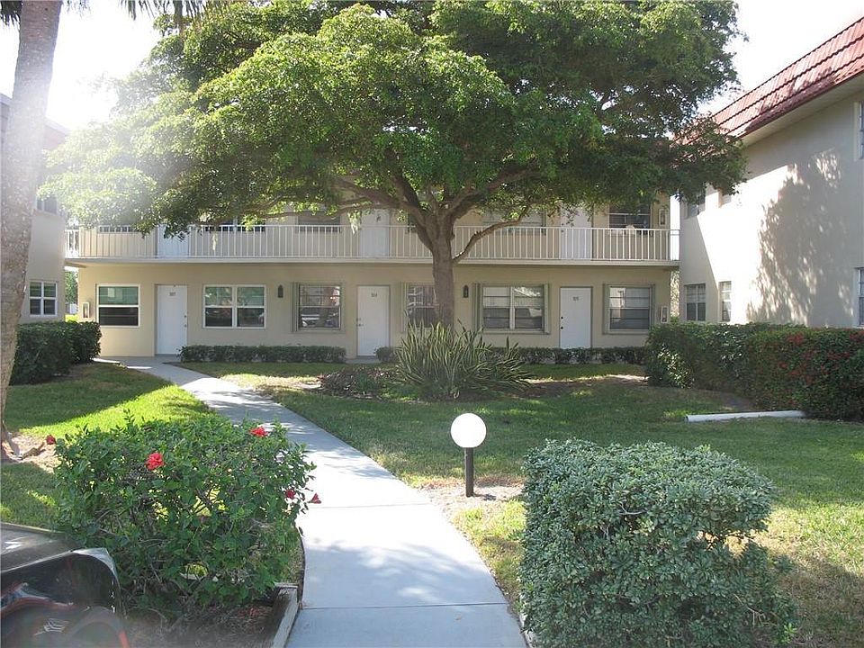 Front entry - first floor