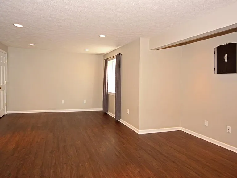 13628 Stanford Dr — Photo 25