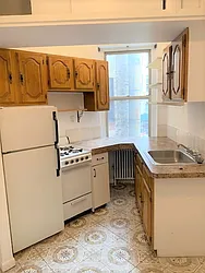 Rented by Dynamik Realty