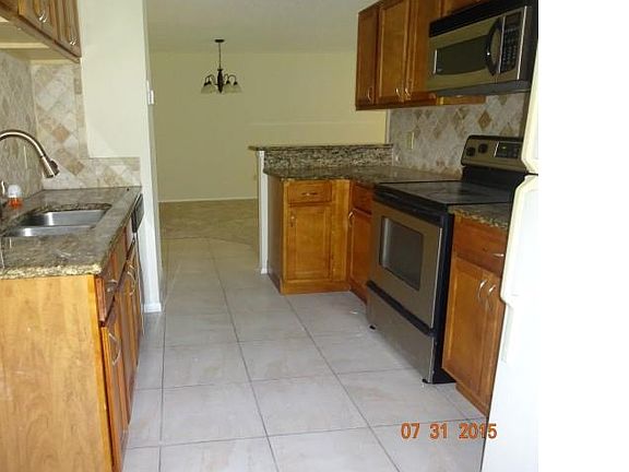 5th image of 7440 Sugar Bend Dr #7440