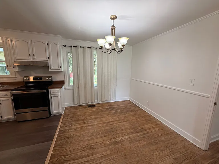 4953 Stillwood Dr — Photo 5