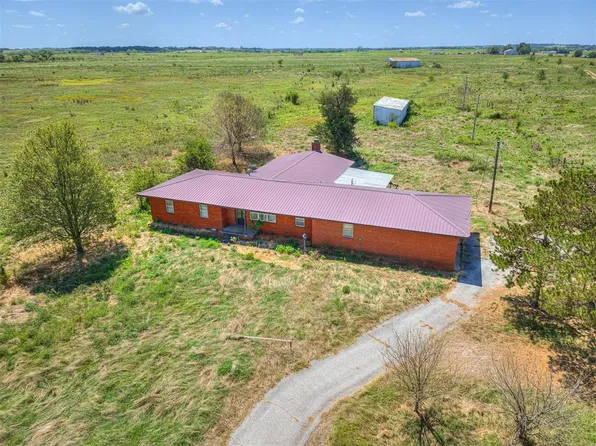 17262 County Rd #1525, Lindsay, OK 73052