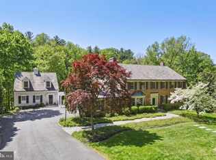 10936 Martingale Ct, Rockville, MD 20854