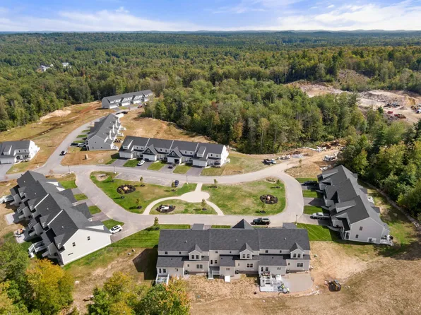 75 Driftwood Circle #29, Sandown, NH 03873