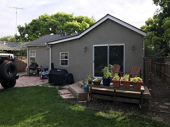 3rd image of 1376 Vernon Ave