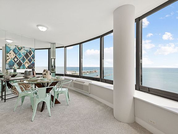3rd image of 155 N Harbor Dr APT 2909