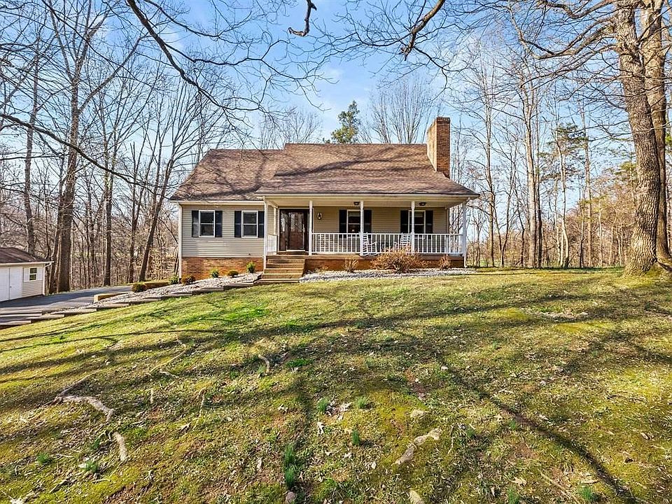 1st image of 70 Hunters Hill Ct