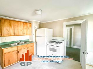 68 Elm St #1, Saint Johnsbury, VT 05819