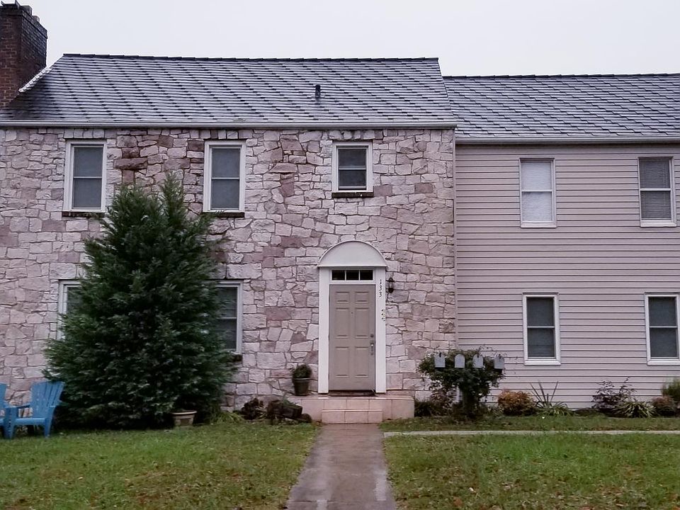 1st image of 133 Lynnview Dr APT 4