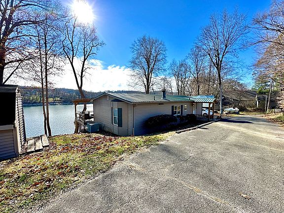 4th image of 418 Lake Haven Private Dr