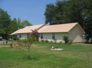 907 County Road 2690, Shelbyville, TX 75973