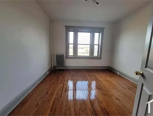 3 bed, $2,350 — Photo 3