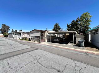 6 Crusader Ave, Escondido, CA 92027