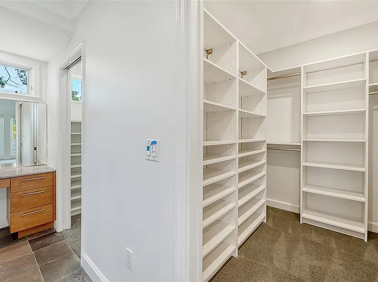 1770 S Oval Dr — Photo 45