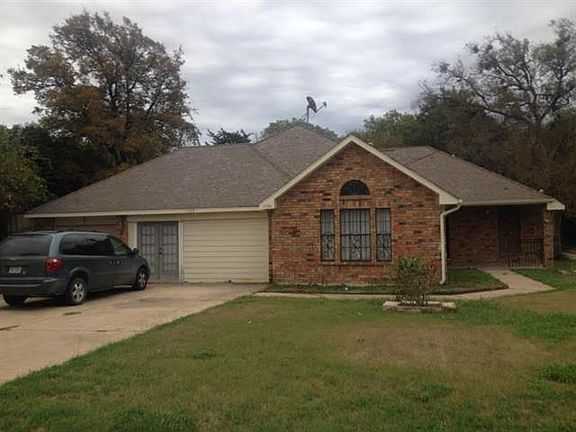 3rd image of 1720 Riverway Dr