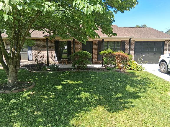 2nd image of 5007 Candace Cir