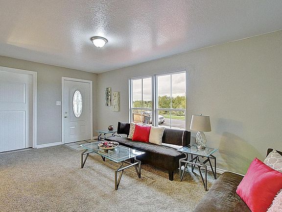 5th image of 1840 W Gunnison Pl