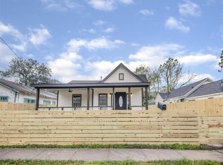 5108 Clay St, Houston, TX 77023