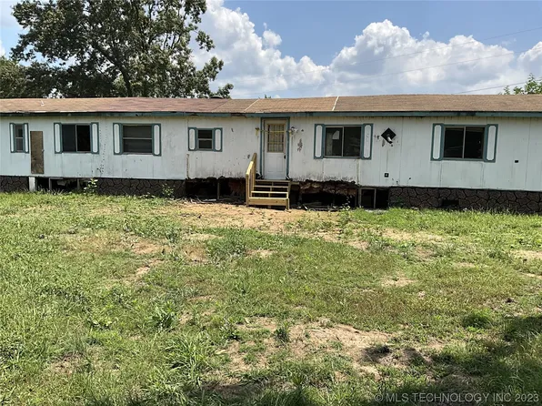 416430 Flying Bridge Dr, Checotah, OK 74426
