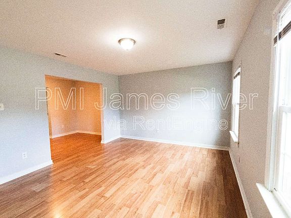 2nd image of 3403 Chalfont Dr