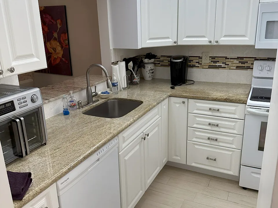 Kitchen 2